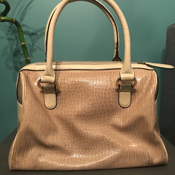 BEIGE GUESS GORGEOUS TOTE BAG - Picture 3 of 5